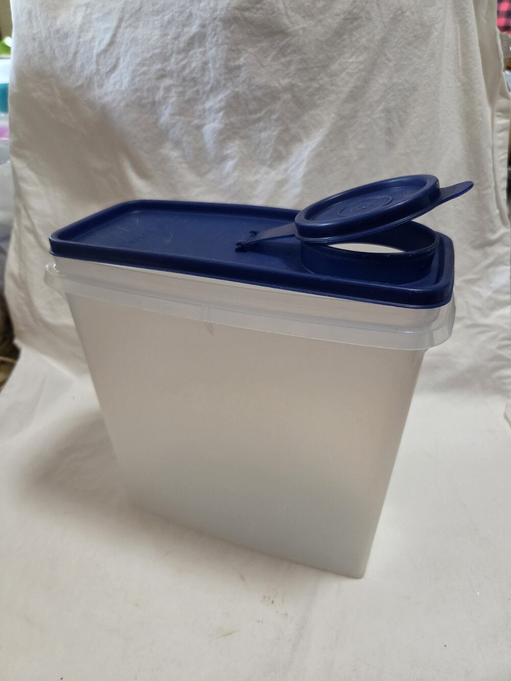 Vintage Tupperware Container 489 Cereal Keeper Frosted with Blue Lid